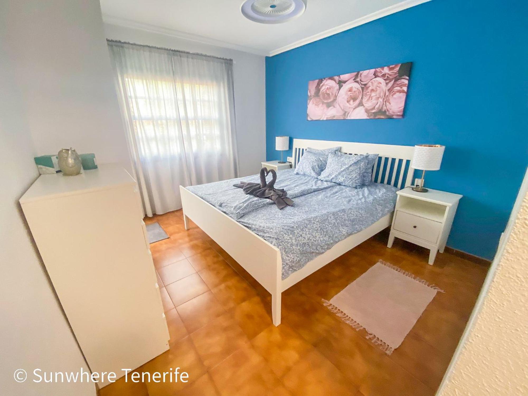 Apartamento Spacious With Private Garden In Tenerife South *