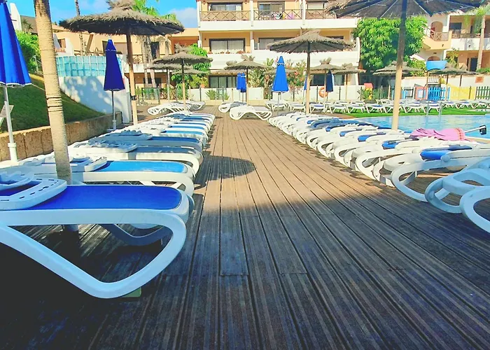 Spacious Apartment With Private Garden In Tenerife South